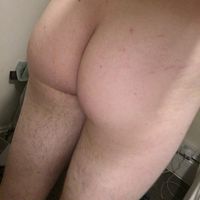 See sexyboi00 naked photo and video
