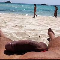 See gato_naturista naked photo and video