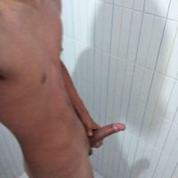 See dxeg0 naked photo and video