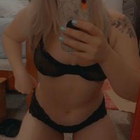 See emily36 naked photo and video